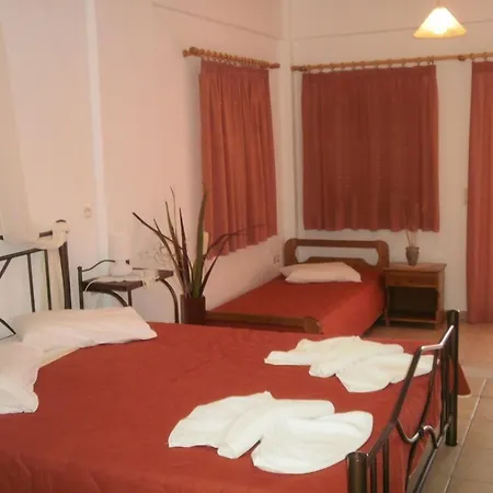 Christianna Daire Nikiana